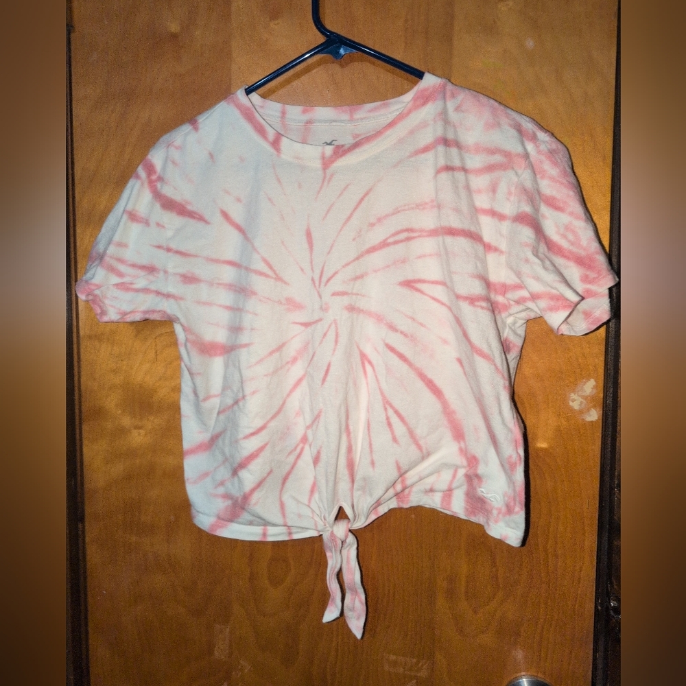 Hollister Woman's Medium Tye Dye Cropped Top